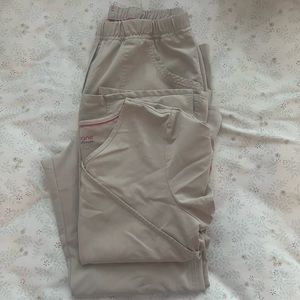 Scrub set size medium